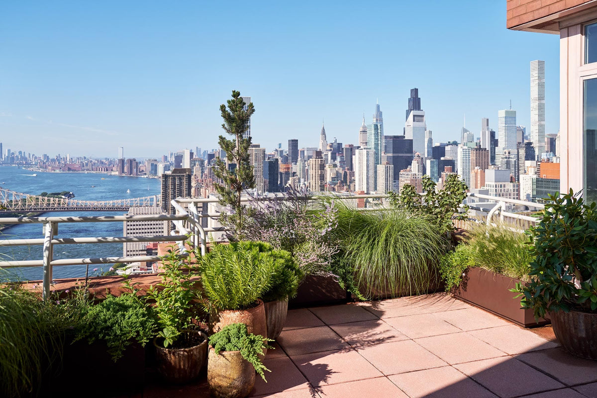 Tula-Gardens-72-Street-8-web.jpg